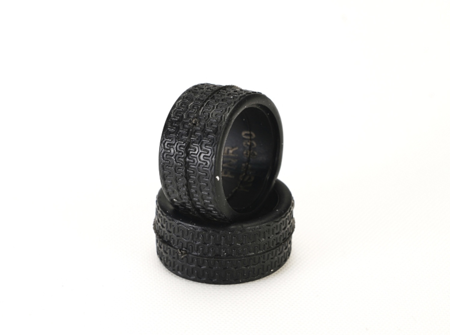 PN Racing Mini-Z KSP Compound RCP Snakeskin 11mm Tire 30 Shore (2pcs)